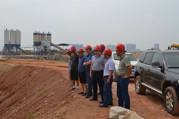 代勇一行到江西龍頭山航電樞紐工程檢查指導(dǎo)工作