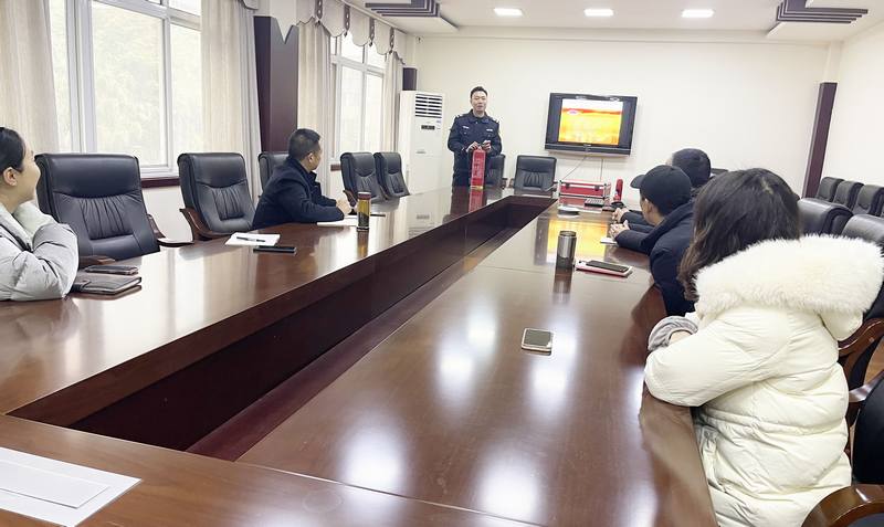 公司資陽辦公區(qū)開展節(jié)前消防知識(shí)培訓(xùn)