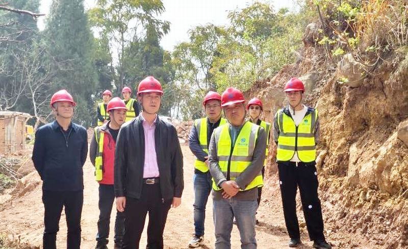 袁斌赴武都引水灌區（紅巖分干渠） 節水改造提升工程開展通水前檢查，為春灌保駕護航