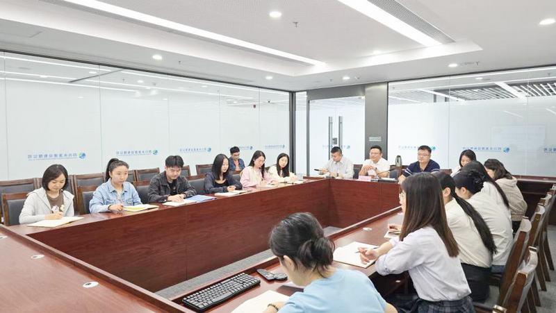 公司團委組織召開青年理論學習小組學習暨 愛國主義教育學習會